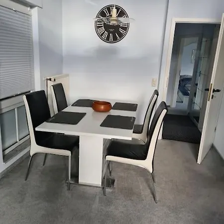 Gemuetliches Gaestehaus In Ruhiger Waldlage Vakantiehuis